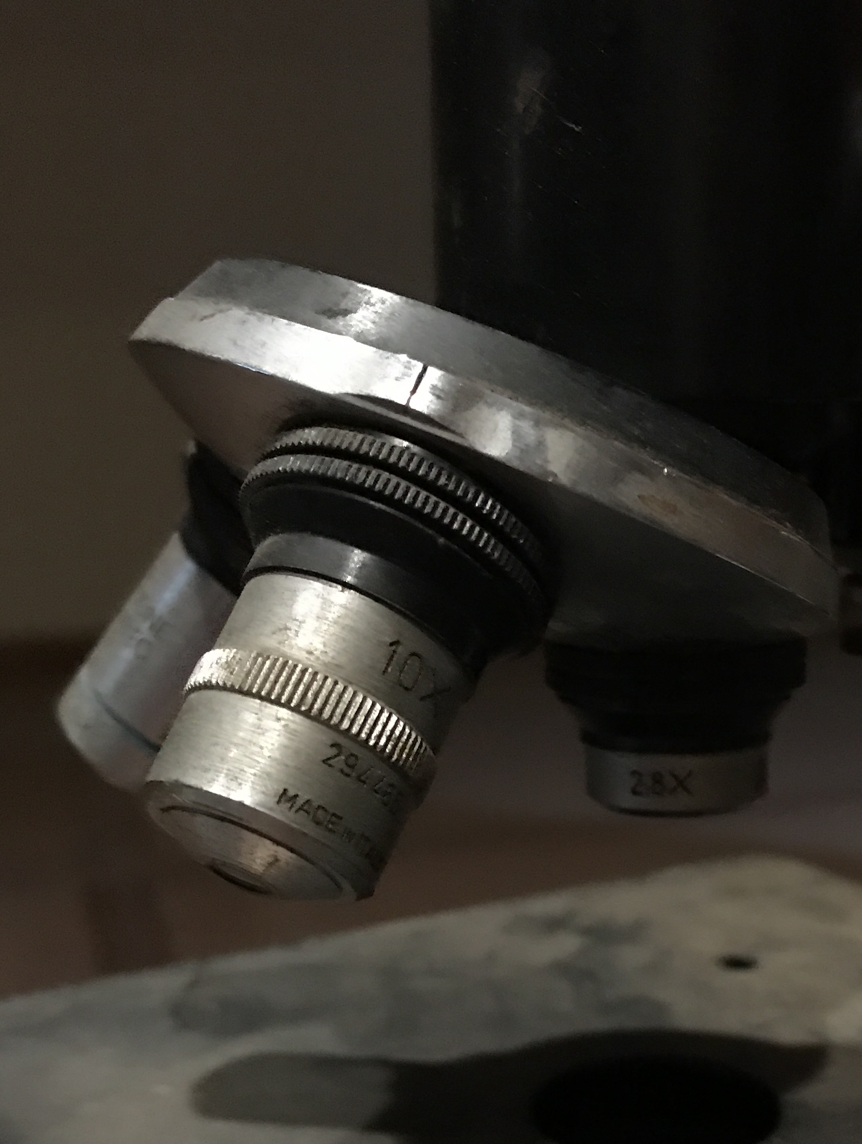 The microscope lens 1